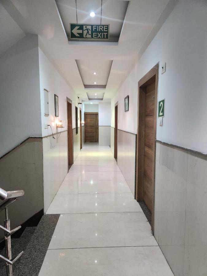 ניו דלהי Hotel Ambe Inn By Ambience Delhi Igi Airport מראה חיצוני תמונה