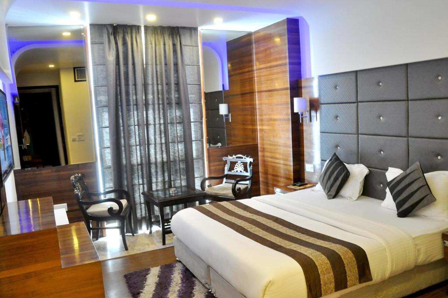 ניו דלהי Hotel Ambe Inn By Ambience Delhi Igi Airport מראה חיצוני תמונה
