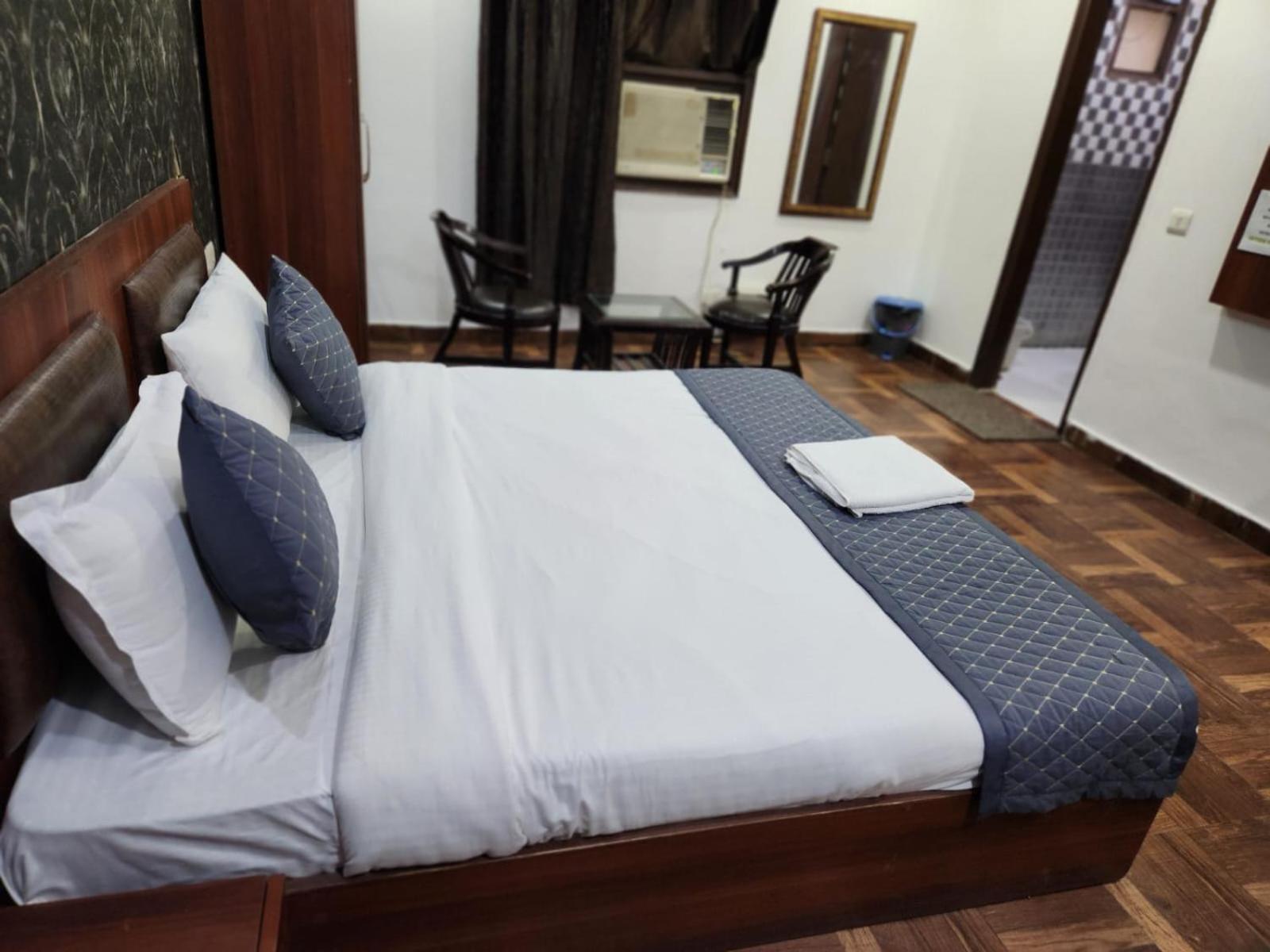 ניו דלהי Hotel Ambe Inn By Ambience Delhi Igi Airport מראה חיצוני תמונה